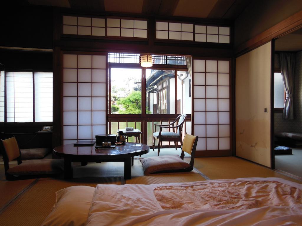 Oyado Hayakawa Hotel Toyooka  Bilik gambar